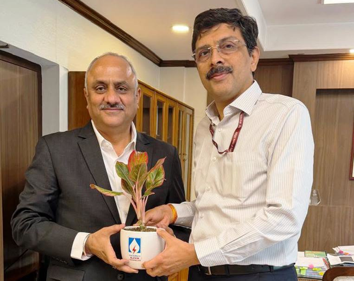 SJVN Director (Proj) visits Power Ministry